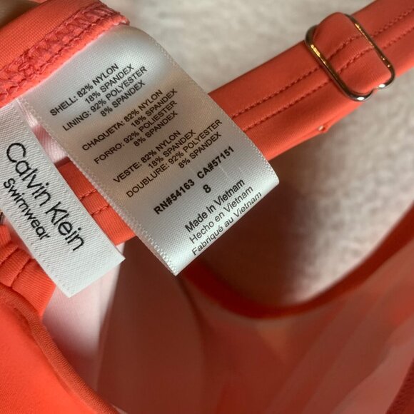 Calvin Klein Women's Scoop Neck Starburst Pleated One-Piece Swimsuit Size 6 NWT - Picture 6 of 8